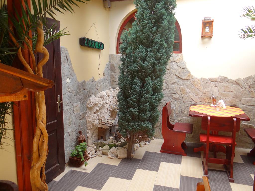 Guest House Rosa Kiten  Exterior photo